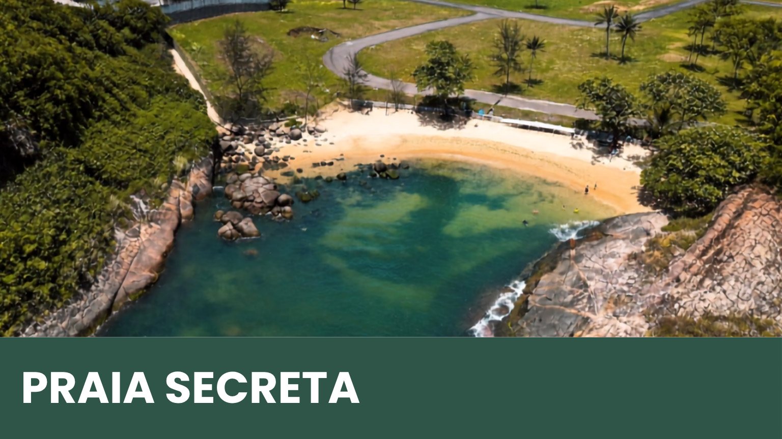 Praia Secreta em Vila Velha