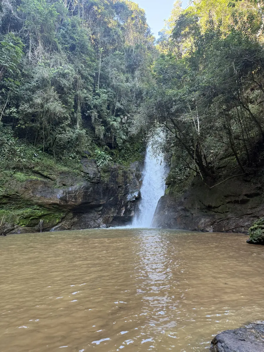 Vista da Cachoeira de Iracema em Alfredo Chaves, Espírito Santo